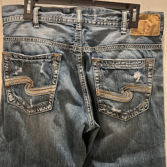 Great condition Men’s Silver Brand Gordie jeans size 33/34 - Picture 3 of 4